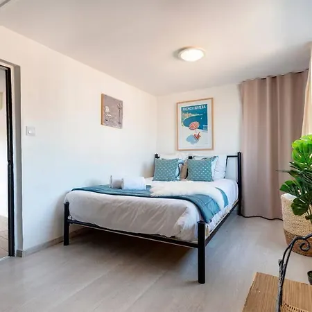 Apartment Suquet 2 Pieces Hypercentre Banane *