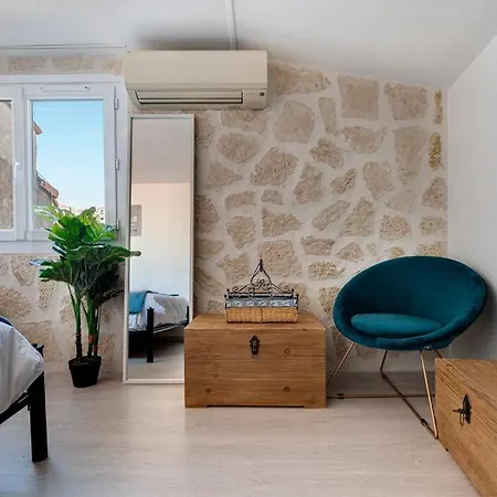Suquet 2 Pieces Hypercentre Banane * Cannes
